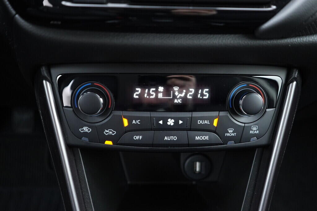 OV190V09678_33.webp_SX4 Elegance 1.4 Booster Jet 95 kW manuál