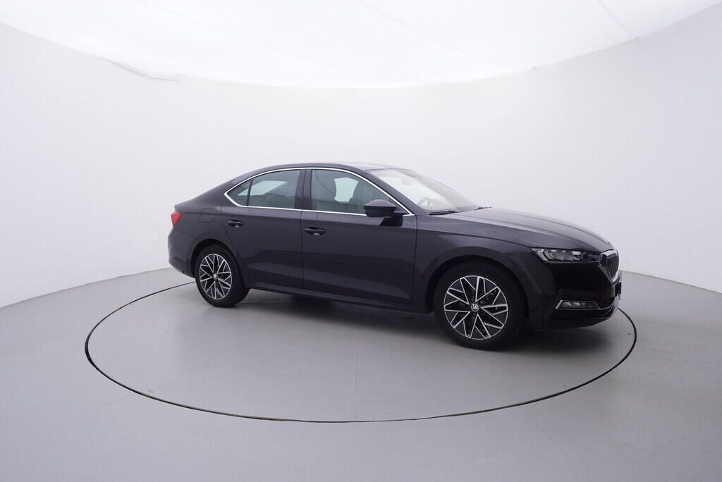 OV190V09680_16.webp_OCTAVIA Style 1.5 TSI 110 kW manuál, DPH