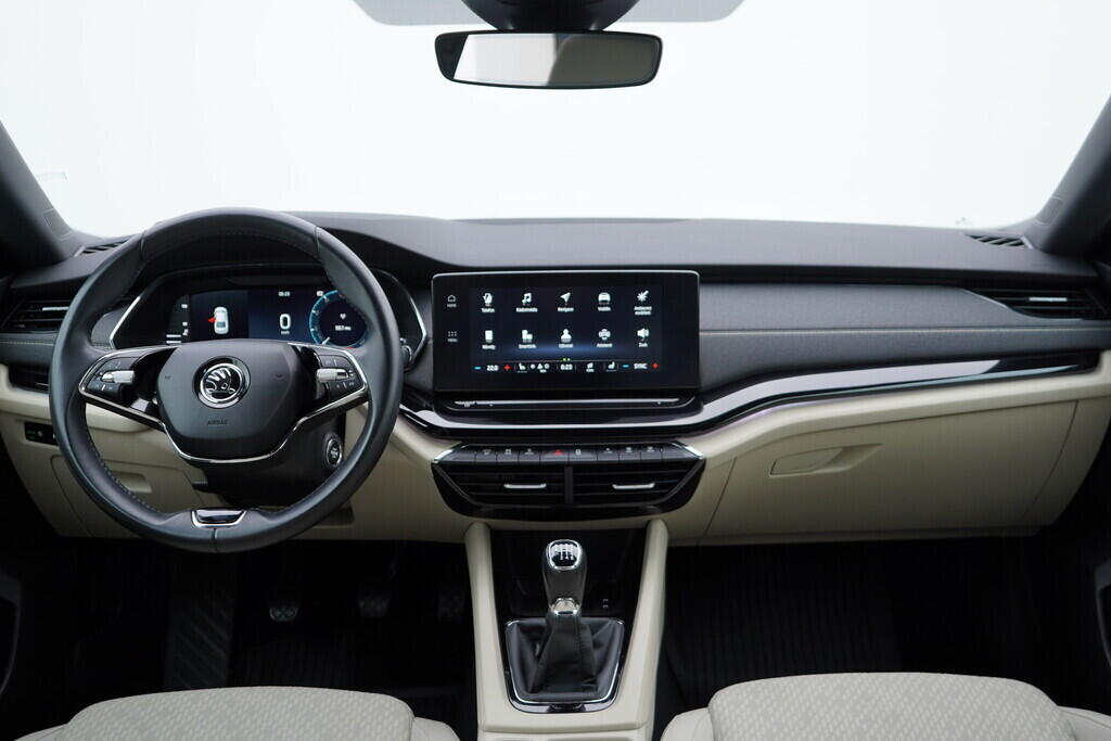 OV190V09680_25.webp_OCTAVIA Style 1.5 TSI 110 kW manuál, DPH