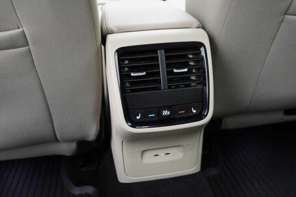 OV190V09680_35.webp_OCTAVIA Style 1.5 TSI 110 kW manuál, DPH