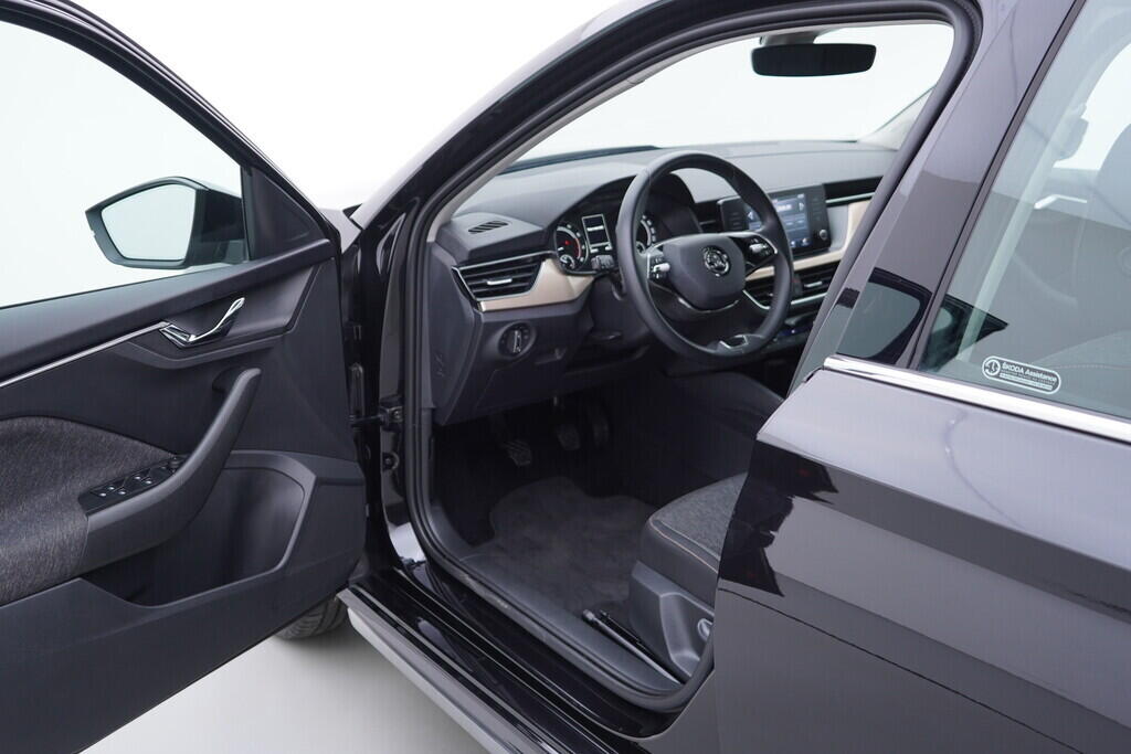 OV190V09681_18.webp_KAMIQ Style 1.0 TSI 70 kW manuál, DPH