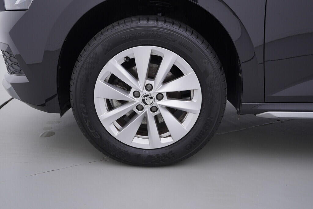 OV190V09681_41.webp_KAMIQ Style 1.0 TSI 70 kW manuál, DPH