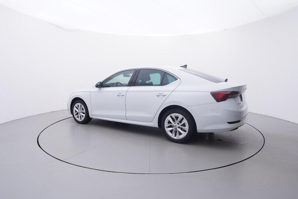 OV190V09683_12.webp_OCTAVIA Style 2.0 TDI 85 kW manuál, DPH