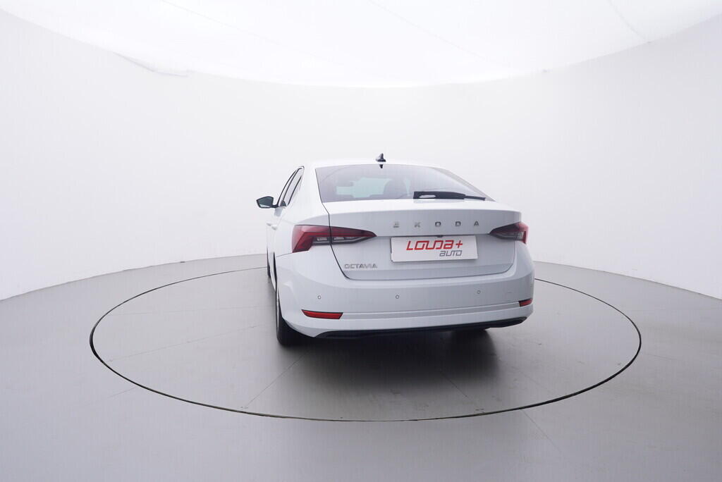 OV190V09683_13.webp_OCTAVIA Style 2.0 TDI 85 kW manuál, DPH