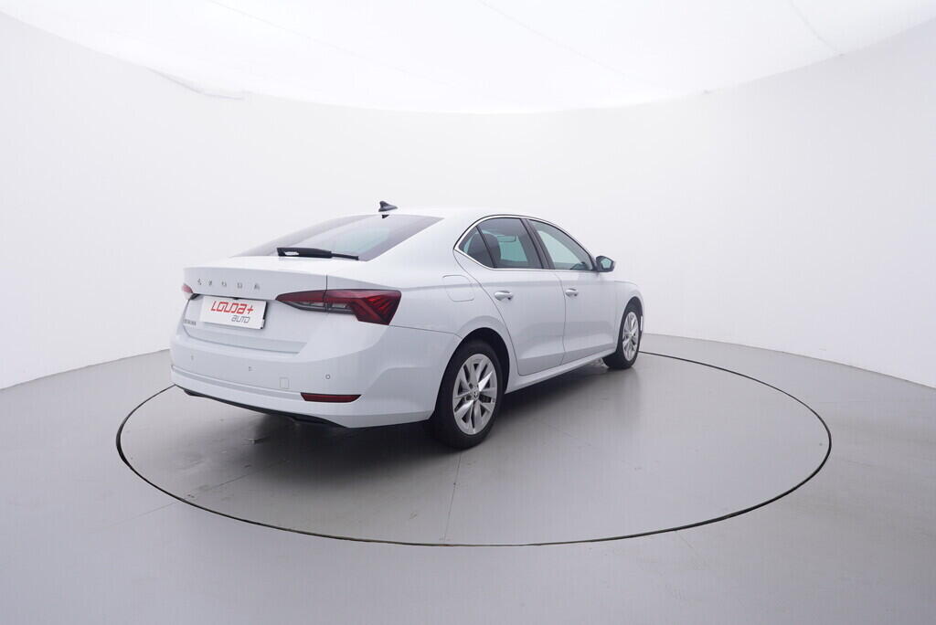 OV190V09683_14.webp_OCTAVIA Style 2.0 TDI 85 kW manuál, DPH