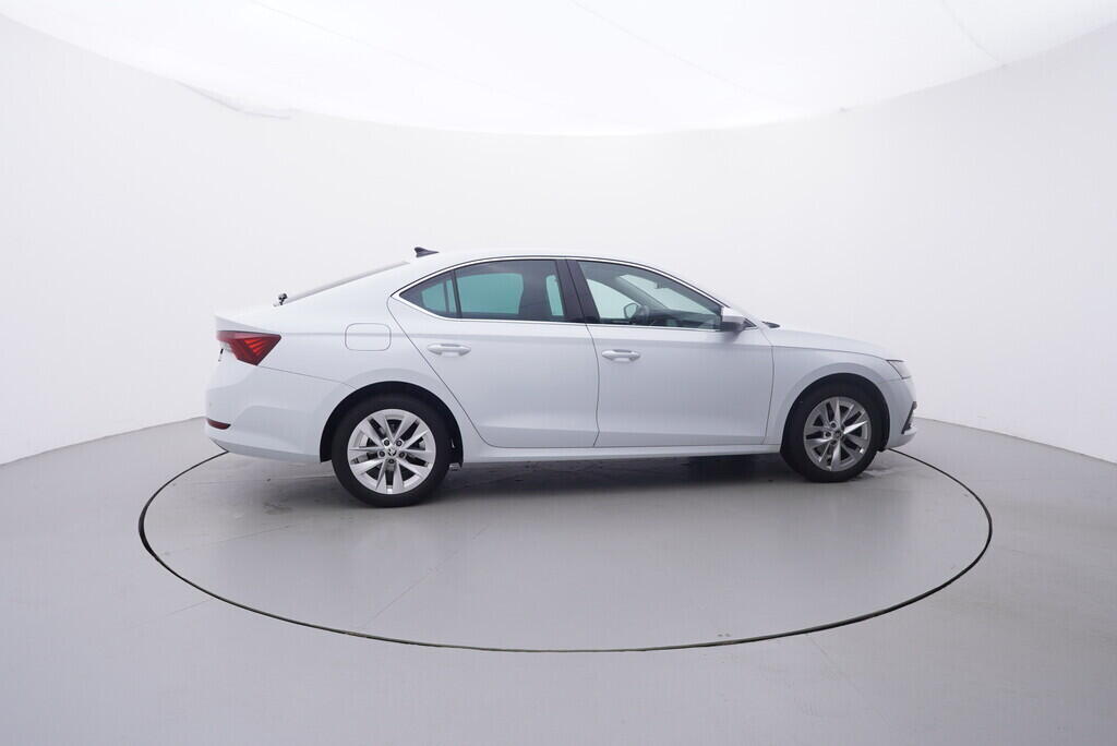 OV190V09683_15.webp_OCTAVIA Style 2.0 TDI 85 kW manuál, DPH