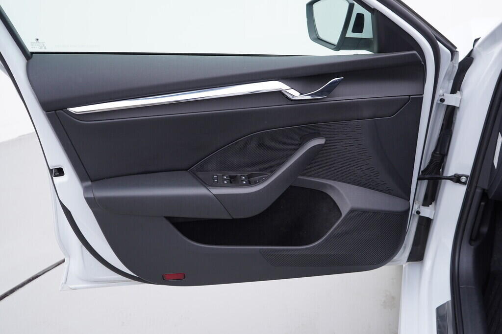 OV190V09683_19.webp_OCTAVIA Style 2.0 TDI 85 kW manuál, DPH