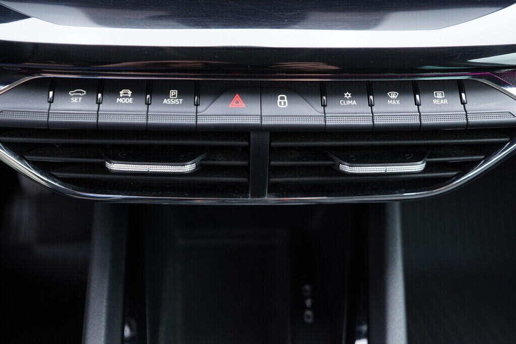 OV190V09683_35.webp_OCTAVIA Style 2.0 TDI 85 kW manuál, DPH