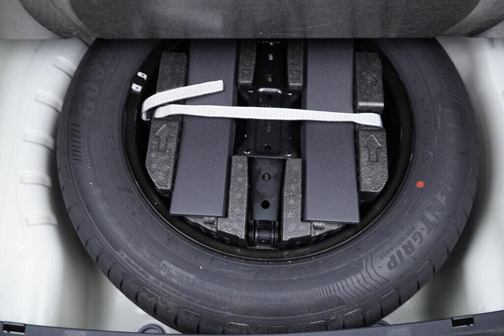 OV190V09683_41.webp_OCTAVIA Style 2.0 TDI 85 kW manuál, DPH