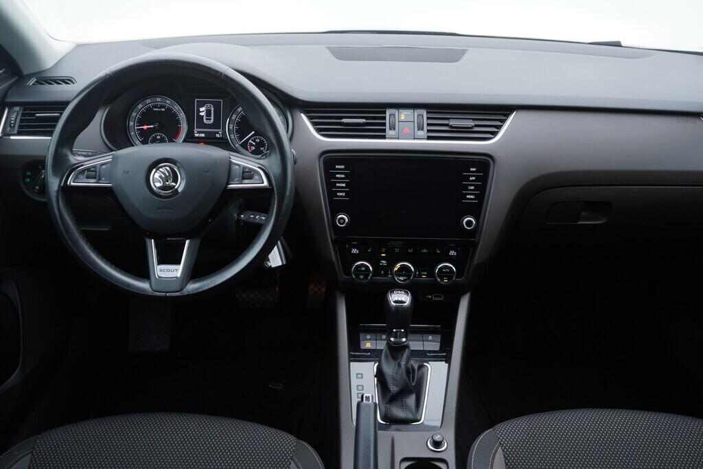OV190V09686_28.webp_OCTAVIA Scout 2.0 TDI 110 kW automat