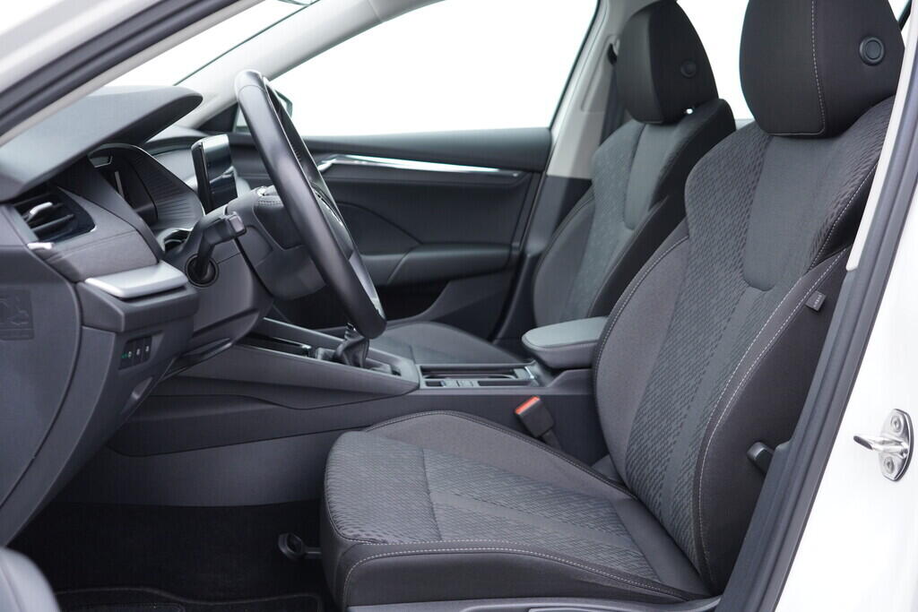 OV190V09688_22.webp_OCTAVIA Style 1.0 TSI 81 kW manuál, DPH