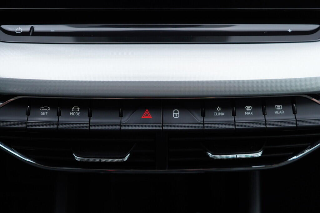 OV190V09688_31.webp_OCTAVIA Style 1.0 TSI 81 kW manuál, DPH