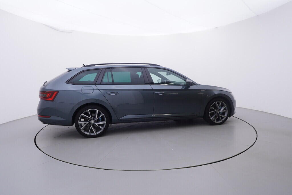OV190V09690_15.webp_SUPERB SportLine 2.0 TDI 140 kW automat