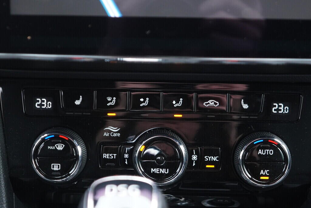 OV190V09690_35.webp_SUPERB SportLine 2.0 TDI 140 kW automat