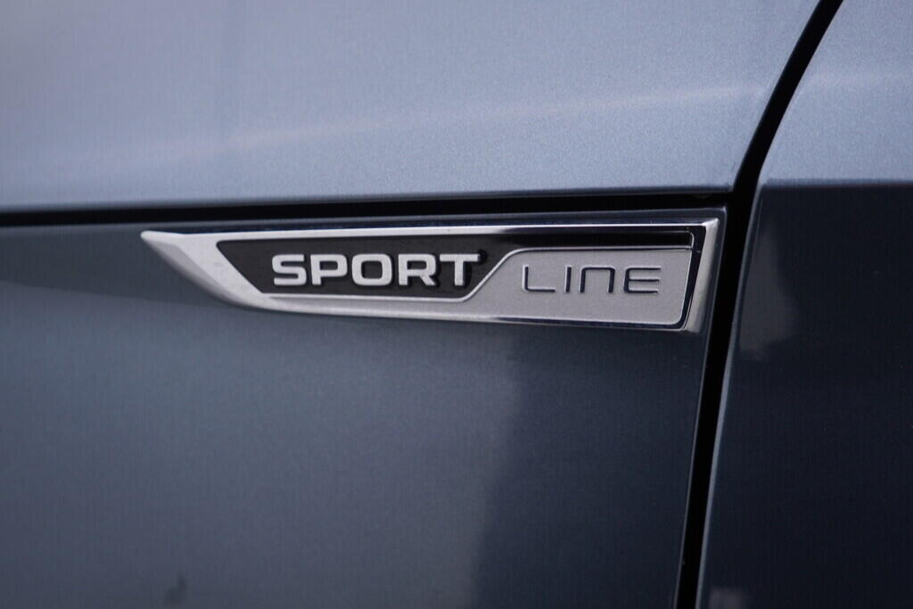OV190V09690_45.webp_SUPERB SportLine 2.0 TDI 140 kW automat