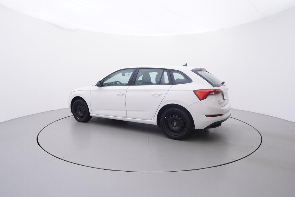 OV190V09691_12.webp_SCALA Ambition 1.0 TSI 81 kW manuál, DPH