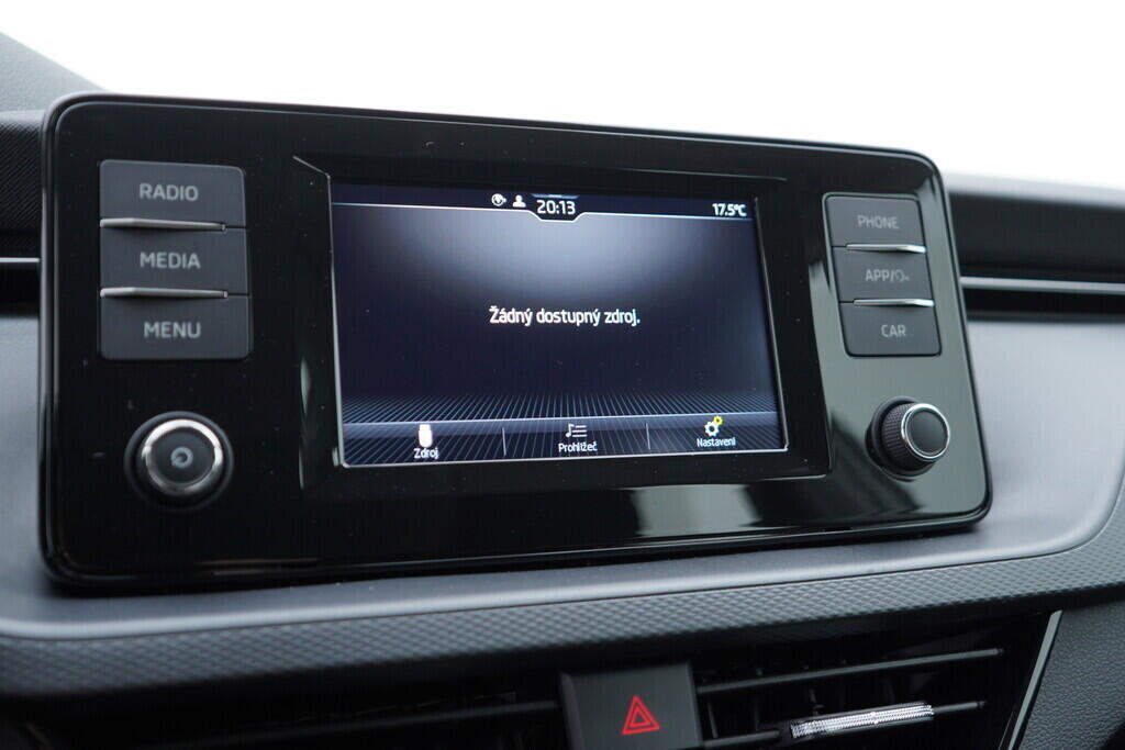 OV190V09691_29.webp_SCALA Ambition 1.0 TSI 81 kW manuál, DPH