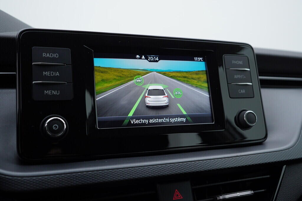 OV190V09691_30.webp_SCALA Ambition 1.0 TSI 81 kW manuál, DPH