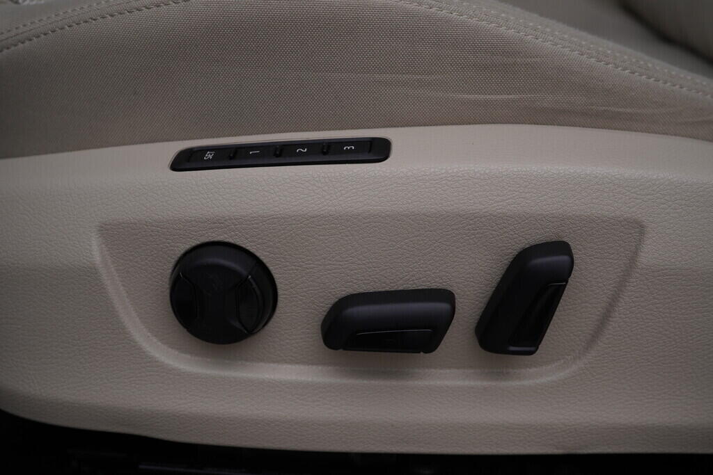 OV190V09695_21.webp_SUPERB Style 2.0 TDI 110 kW automat