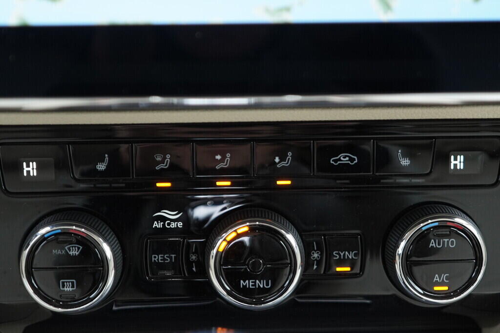 OV190V09695_33.webp_SUPERB Style 2.0 TDI 110 kW automat