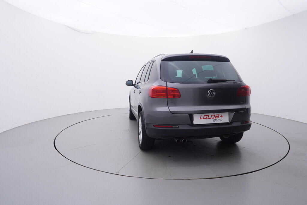 OV190V09696_13.webp_TIGUAN Highline 2.0 TDI 130 kW automat
