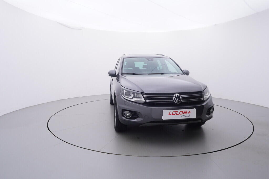 OV190V09696_17.webp_TIGUAN Highline 2.0 TDI 130 kW automat