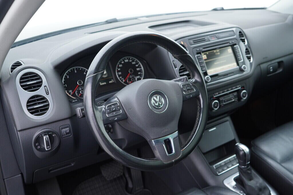OV190V09696_25.webp_TIGUAN Highline 2.0 TDI 130 kW automat