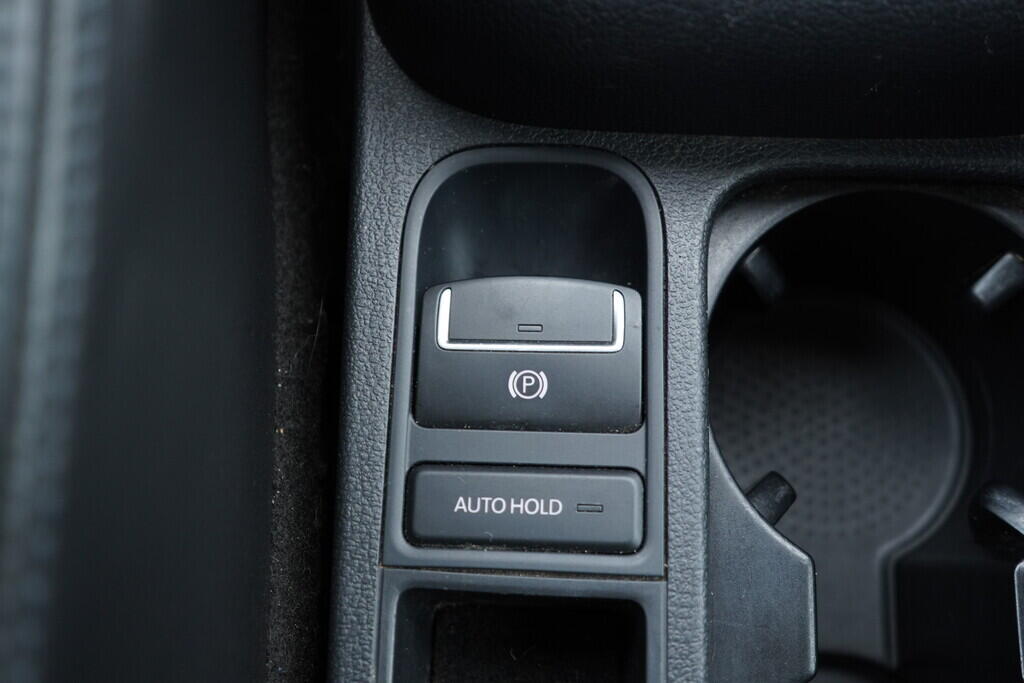 OV190V09696_38.webp_TIGUAN Highline 2.0 TDI 130 kW automat