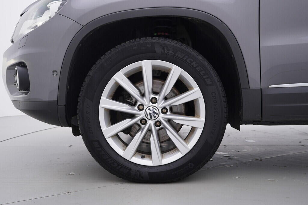 OV190V09696_43.webp_TIGUAN Highline 2.0 TDI 130 kW automat