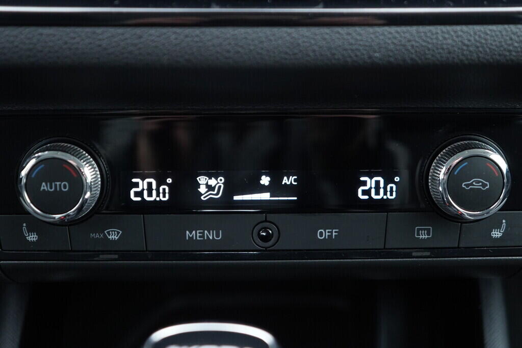 OV190V09697_31.webp_SCALA Style Plus 1.5 TSI 110 kW automat, DPH