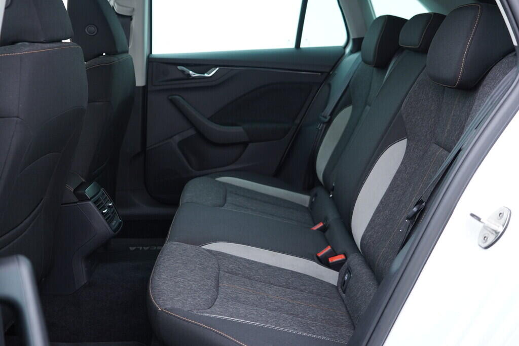 OV190V09697_35.webp_SCALA Style Plus 1.5 TSI 110 kW automat, DPH