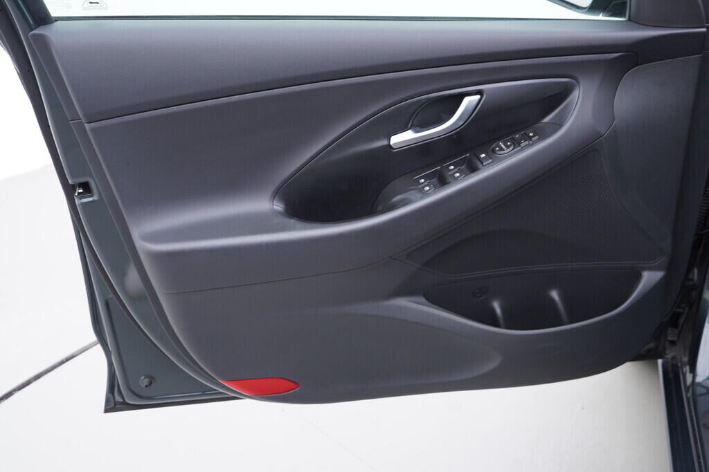 OV190V09699_19.webp_I30  1.0 T-GDi 74 kW manuál, DPH