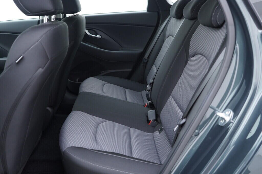 OV190V09699_36.webp_I30  1.0 T-GDi 74 kW manuál, DPH