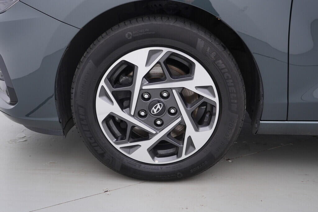 OV190V09699_40.webp_I30  1.0 T-GDi 74 kW manuál, DPH