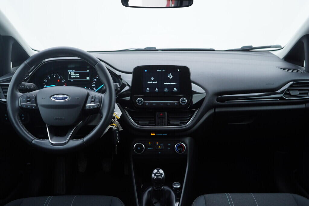 OV190V09700_25.webp_FIESTA Cool&Connect 1.1  63 kW manuál