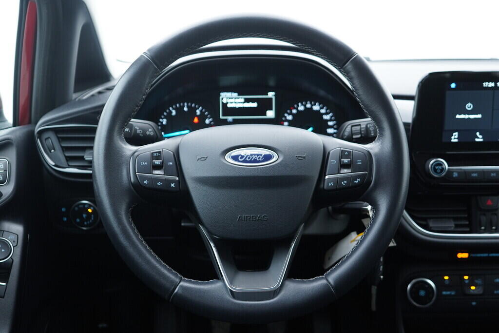 OV190V09700_26.webp_FIESTA Cool&Connect 1.1  63 kW manuál