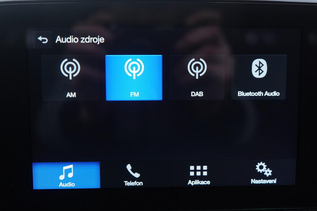 OV190V09700_28.webp_FIESTA Cool&Connect 1.1  63 kW manuál