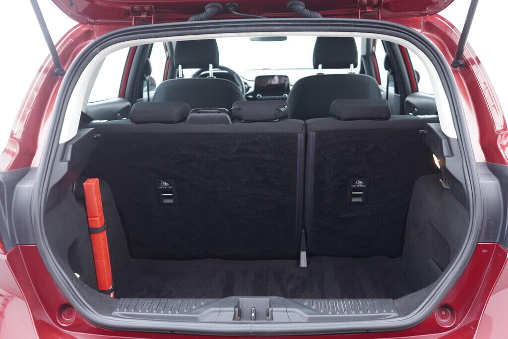 OV190V09700_33.webp_FIESTA Cool&Connect 1.1  63 kW manuál