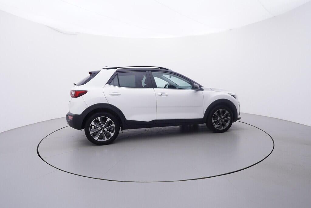 OV190V09701_15.webp_STONIC Spirit 1.0  88 kW manuál