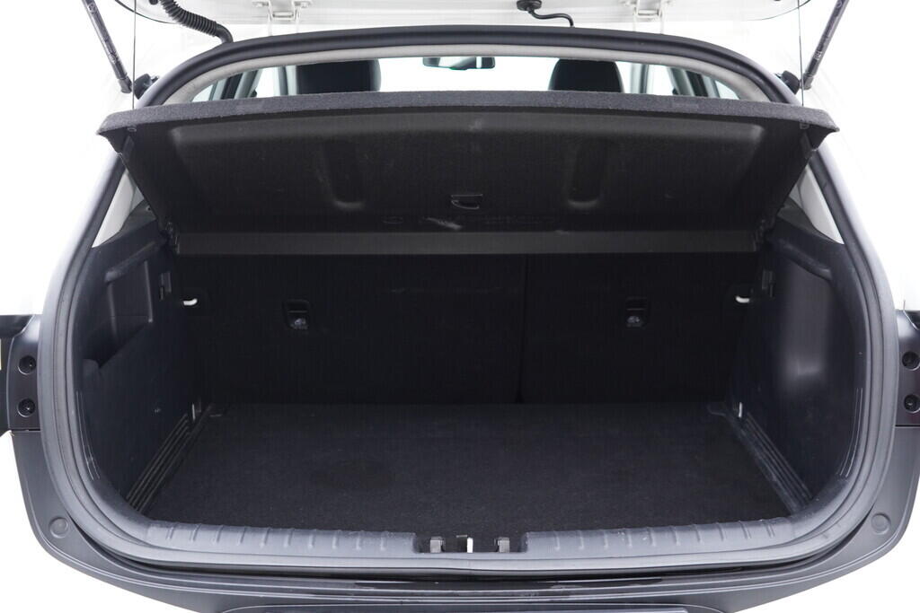 OV190V09701_35.webp_STONIC Spirit 1.0  88 kW manuál