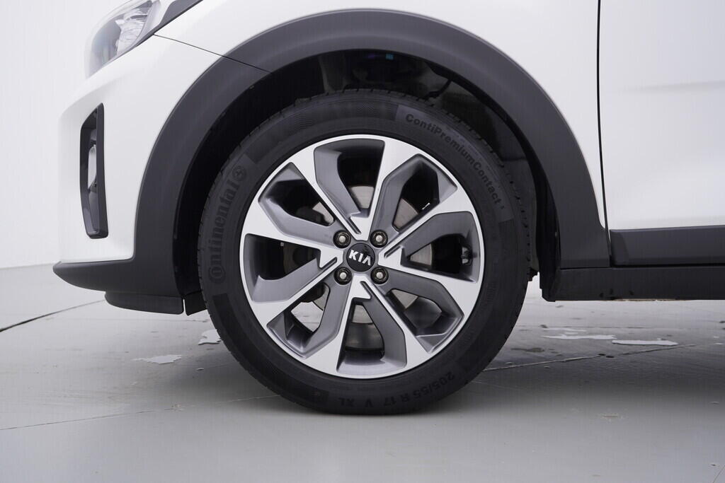 OV190V09701_36.webp_STONIC Spirit 1.0  88 kW manuál