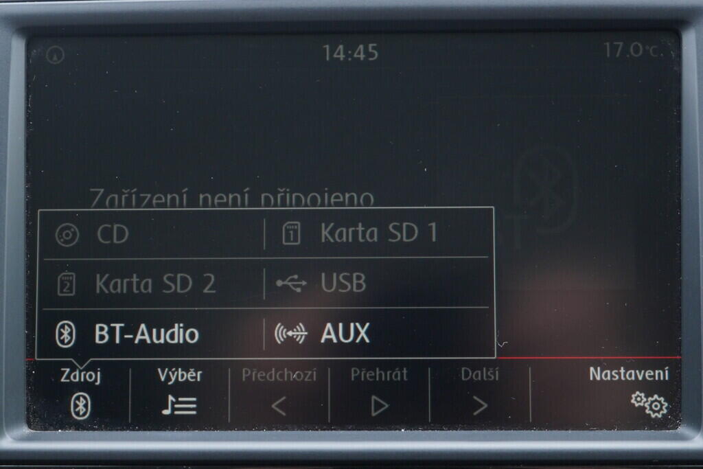 OV190V09705_30.webp_PASSAT VARIANT Comfortline 1.6 TDI 88 kW manuál