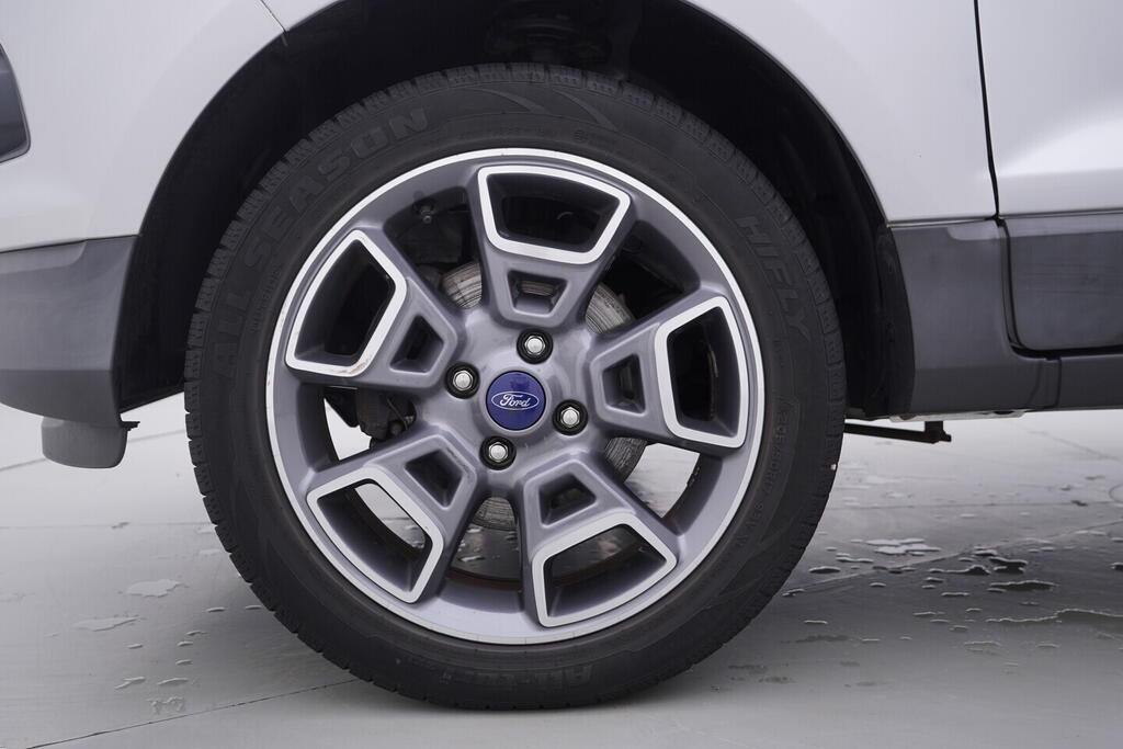 OV190V09709_36.webp_ECOSPORT Titanium 1.0  92 kW manuál