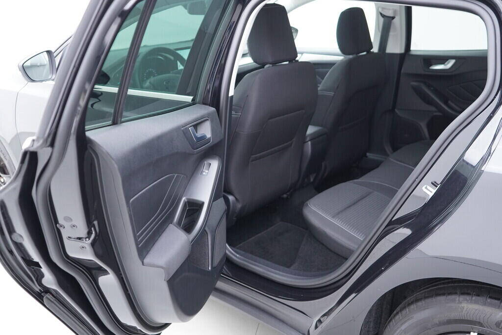 OV190V09710_35.webp_FOCUS Titanium 1.5 Y9DA 85 kW automat, DPH