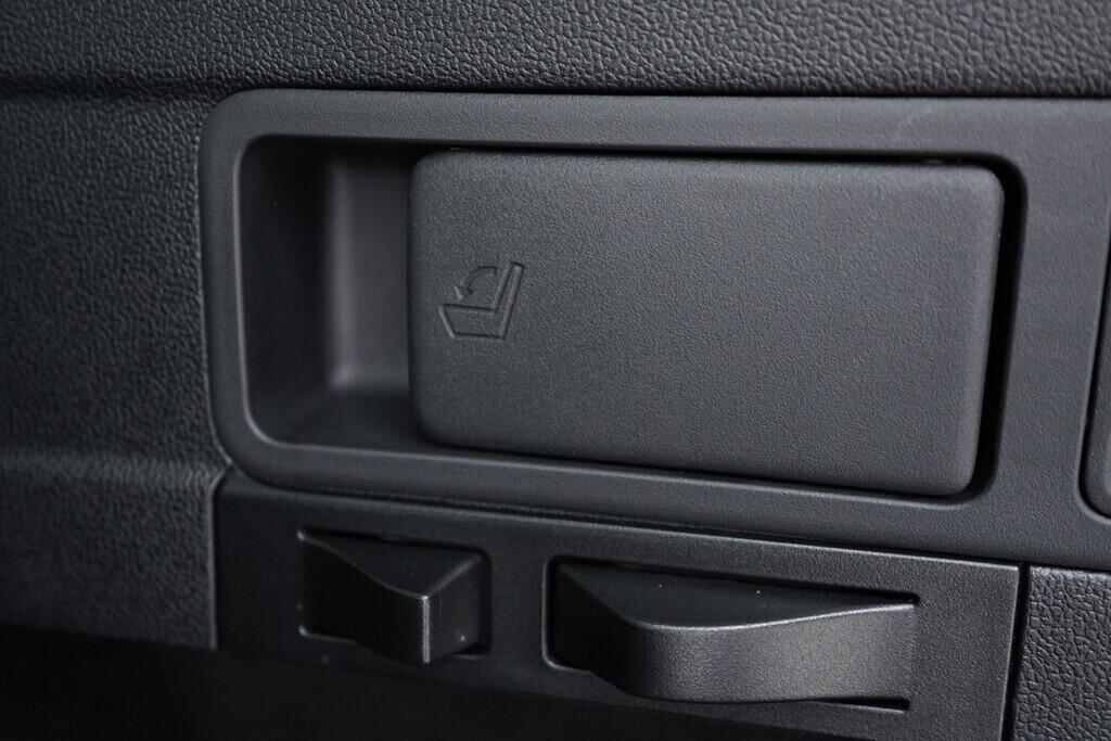 OV190V09710_38.webp_FOCUS Titanium 1.5 Y9DA 85 kW automat, DPH