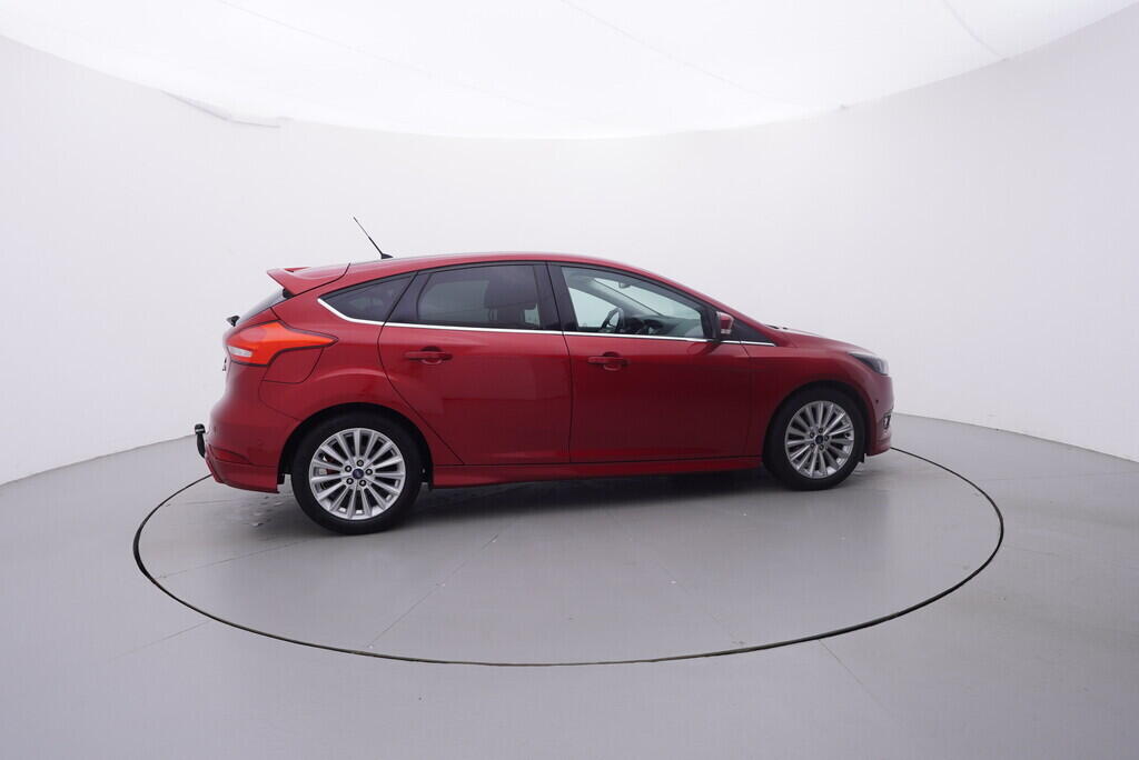 OV190V09711_15.webp_FOCUS ST-line Titanium 1.5  110 kW manuál