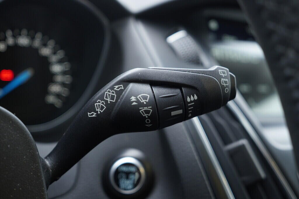 OV190V09711_29.webp_FOCUS ST-line Titanium 1.5  110 kW manuál