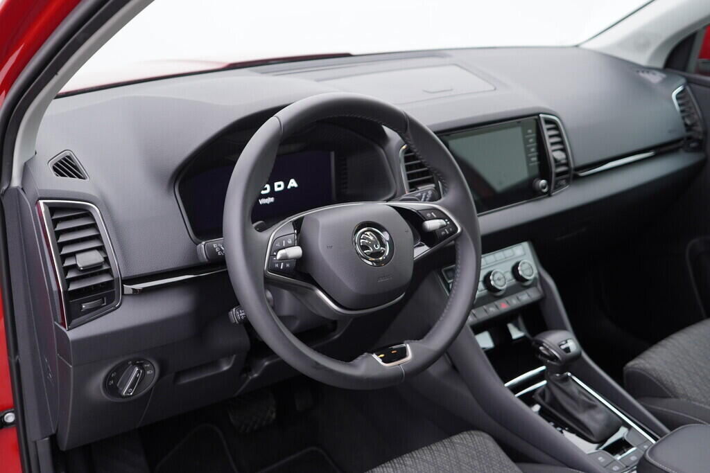 OV190V09721_21.webp_KAROQ Selection 1.5 TSI 110 kW automat, DPH