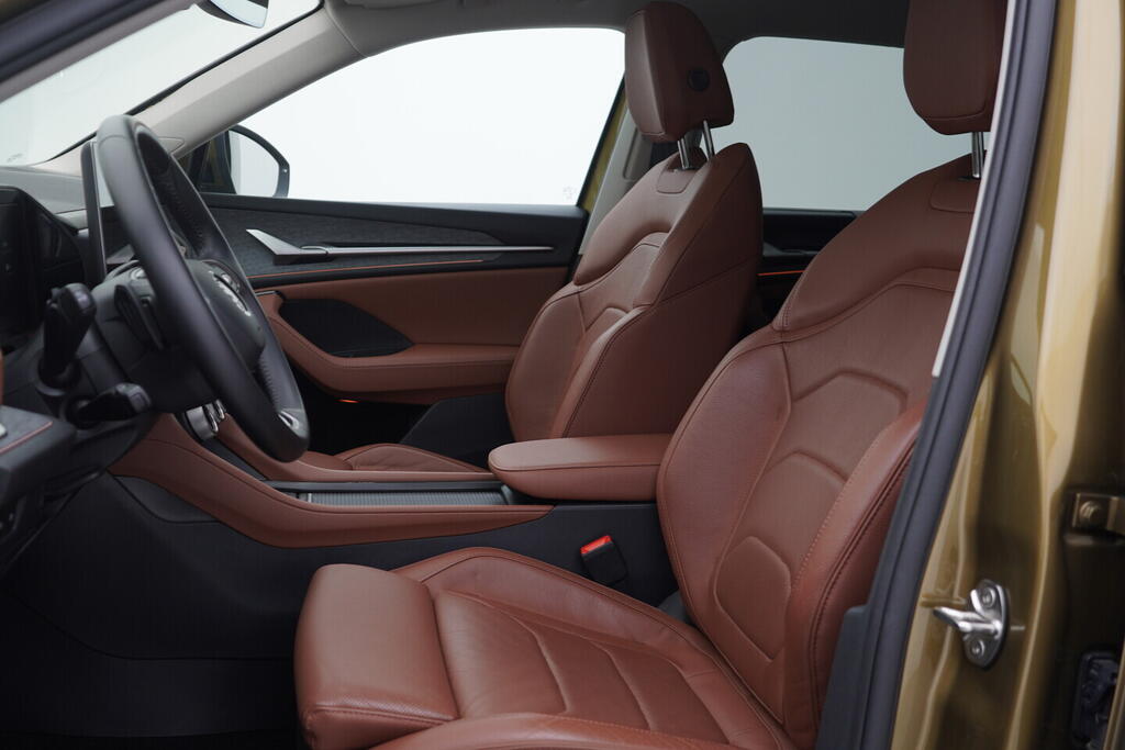 OV190V09724_22.webp_KODIAQ Selection 2.0 TDI 142 kW automat, DPH