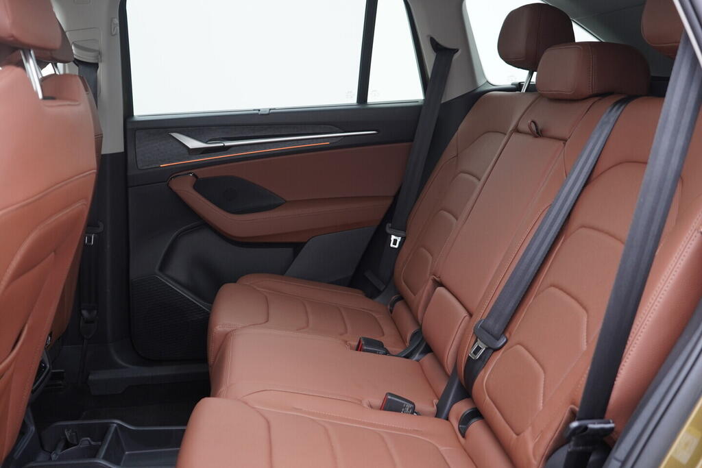 OV190V09724_25.webp_KODIAQ Selection 2.0 TDI 142 kW automat, DPH